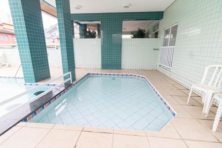 Apartamento para alugar com 72m², 2 quartos e 2 vagas Apartamento para alugar com 72m², 2 quartos e 2 vagasÁrea comum - Piscina
