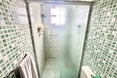 Apartamento à venda com 48m², 2 quartos e 1 vaga Apartamento à venda com 48m², 2 quartos e 1 vagaBanheiro