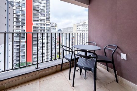 Varanda do Studio de apartamento para alugar com 1 quarto, 30m² em Sumaré, São Paulo