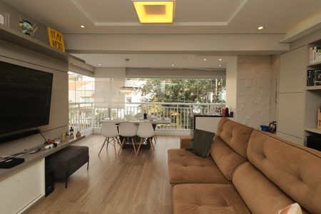 Apartamento à venda com 70m², 1 quarto e 2 vagasSala
