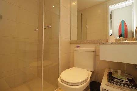 Apartamento à venda com 70m², 1 quarto e 2 vagasBanheiro Social