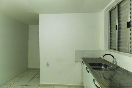 Cozinha de kitnet/studio para alugar com 1 quarto, 12m² em Quarta Parada, São Paulo