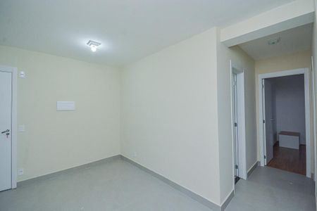Sala de apartamento para alugar com 2 quartos, 39m² em Socorro, São Paulo