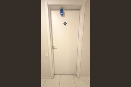 lockbox instalada de apartamento para alugar com 2 quartos, 39m² em Socorro, São Paulo