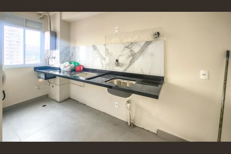Cozinha e Área de Serviço de apartamento para alugar com 2 quartos, 39m² em Socorro, São Paulo