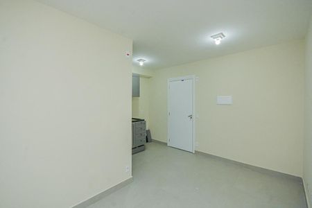 Sala de apartamento para alugar com 2 quartos, 39m² em Socorro, São Paulo