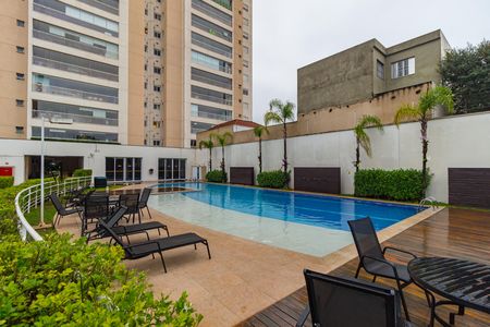 Apartamento à venda com 148m², 4 quartos e 2 vagas Apartamento à venda com 148m², 4 quartos e 2 vagasPiscina