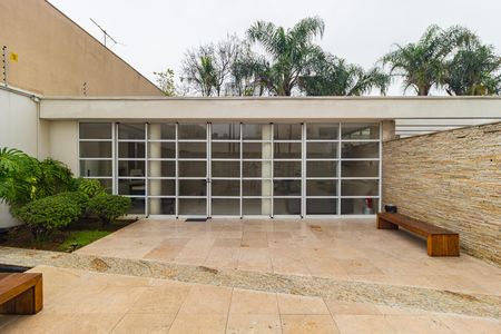 Apartamento à venda com 148m², 4 quartos e 2 vagas Apartamento à venda com 148m², 4 quartos e 2 vagasChurrasqueira 2