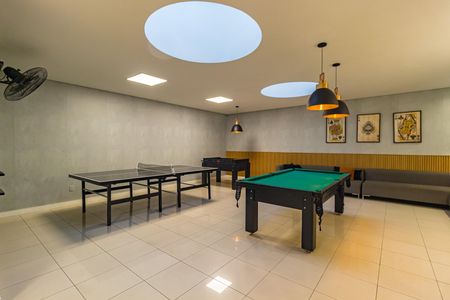 Apartamento à venda com 148m², 4 quartos e 2 vagas Apartamento à venda com 148m², 4 quartos e 2 vagasSalão de jogos