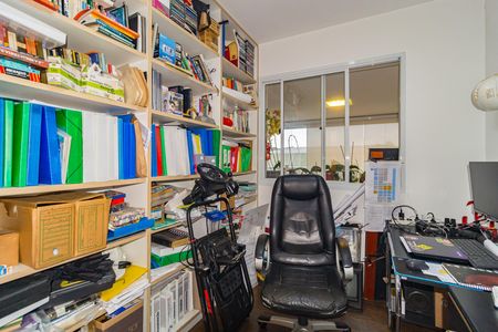Apartamento à venda com 148m², 4 quartos e 2 vagas Apartamento à venda com 148m², 4 quartos e 2 vagasQuarto 1
