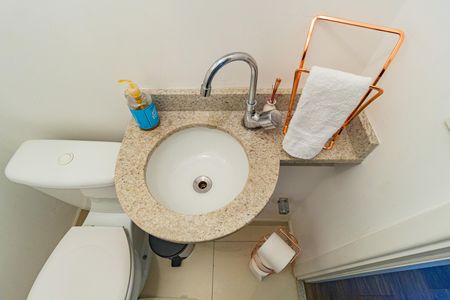 Apartamento à venda com 148m², 4 quartos e 2 vagas Apartamento à venda com 148m², 4 quartos e 2 vagasDetalhe - Lavabo