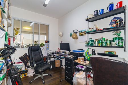 Apartamento à venda com 148m², 4 quartos e 2 vagas Apartamento à venda com 148m², 4 quartos e 2 vagasQuarto 1