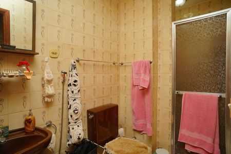 Apartamento para alugar com 109m², 2 quartos e 1 vaga Apartamento para alugar com 109m², 2 quartos e 1 vagaBanheiro