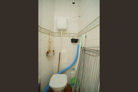 Apartamento para alugar com 109m², 2 quartos e 1 vaga Apartamento para alugar com 109m², 2 quartos e 1 vagaBanheiro de serviço