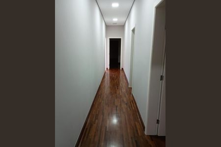 Foto 05 de casa de condomínio à venda com 4 quartos, 275m² em Alphaville, Barueri