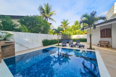 Casa de condomínio para alugar com 450m², 4 quartos e 2 vagas