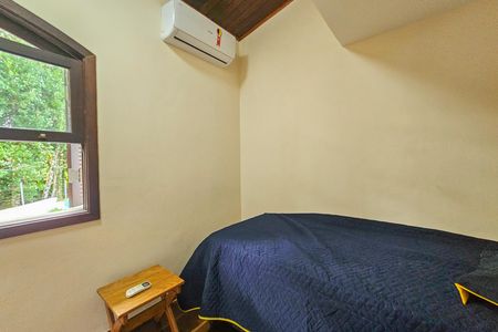 Casa de Condomínio para alugar com 4 quartos, 450m² em Balneario Praia do Pernambuco, Guarujá