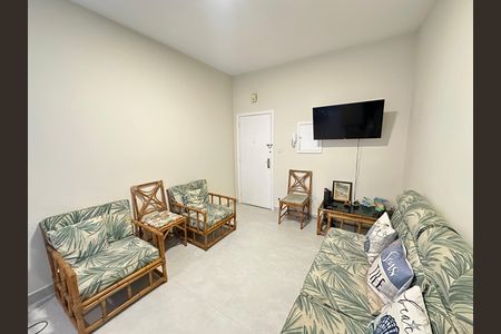 Sala de apartamento para alugar com 1 quarto, 47m² em Itararé, São Vicente