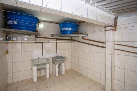 Casa para alugar com 32m², 1 quarto e sem vagaÁrea de Serviço