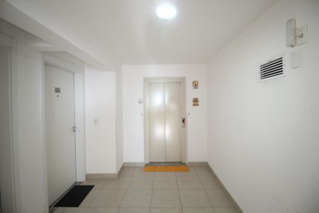 Apartamento para alugar com 50m², 2 quartos e 1 vagaCorredor