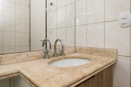Casa para alugar com 350m², 8 quartos e 3 vagas Casa para alugar com 350m², 8 quartos e 3 vagasBanheiro Social
