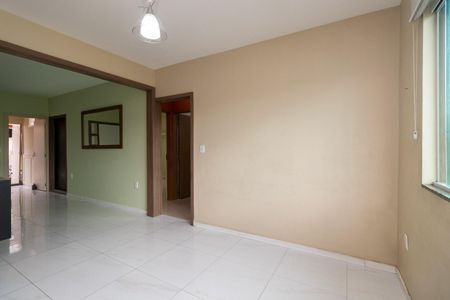 Casa para alugar com 350m², 8 quartos e 3 vagas Casa para alugar com 350m², 8 quartos e 3 vagasSala