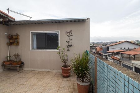 Casa para alugar com 350m², 8 quartos e 3 vagas Casa para alugar com 350m², 8 quartos e 3 vagasTerraço