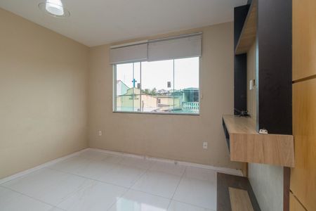Sala de casa à venda com 8 quartos, 350m² em Jardim Catarina, São Paulo