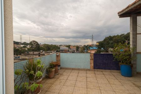 Casa para alugar com 350m², 8 quartos e 3 vagas Casa para alugar com 350m², 8 quartos e 3 vagasSuíte 2 vista