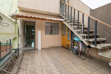Quintal casa 1 de casa à venda com 8 quartos, 350m² em Jardim Catarina, São Paulo
