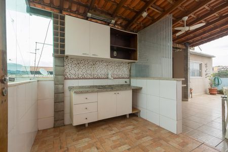 Casa para alugar com 350m², 8 quartos e 3 vagas Casa para alugar com 350m², 8 quartos e 3 vagasTerraço - cozinha