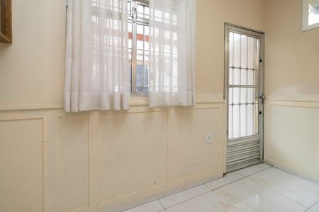 Casa para alugar com 350m², 8 quartos e 3 vagas Casa para alugar com 350m², 8 quartos e 3 vagasQuarto 1