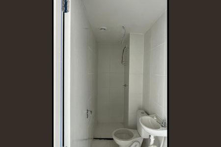Banheiro de apartamento à venda com 2 quartos, 36m² em Brasilândia, São Paulo