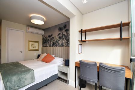 varanda sala de kitnet/studio para alugar com 1 quarto, 26m² em Pinheiros, São Paulo