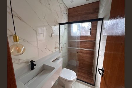 Casa para alugar com 90m², 3 quartos e 2 vagas Casa para alugar com 90m², 3 quartos e 2 vagasBanheiro