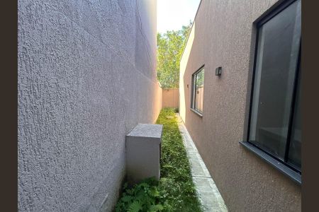 Casa para alugar com 90m², 3 quartos e 2 vagas Casa para alugar com 90m², 3 quartos e 2 vagasCorredor