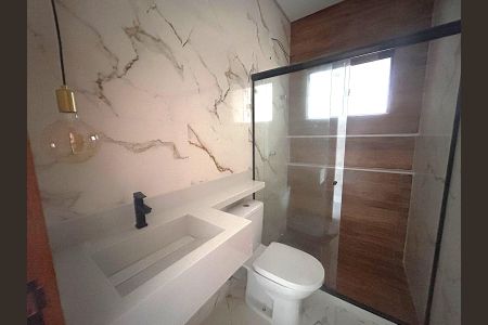 Casa para alugar com 90m², 3 quartos e 2 vagas Casa para alugar com 90m², 3 quartos e 2 vagasBanheiro