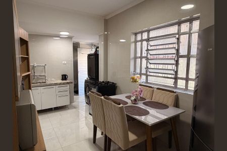 Apartamento à venda com 114m², 3 quartos e sem vagaCozinha