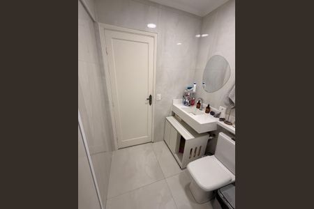 Apartamento à venda com 114m², 3 quartos e sem vagaBanheiro