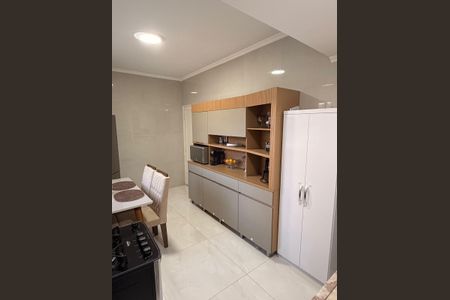 Apartamento à venda com 114m², 3 quartos e sem vagaCozinha
