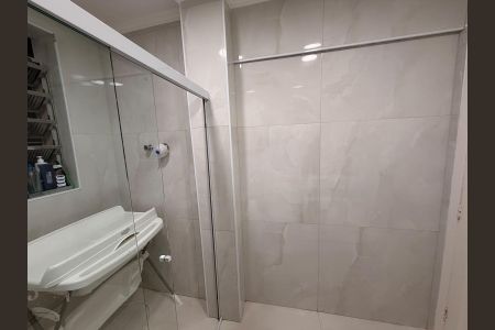 Apartamento à venda com 114m², 3 quartos e sem vagaBanheiro