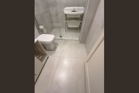 Apartamento à venda com 114m², 3 quartos e sem vagaBanheiro
