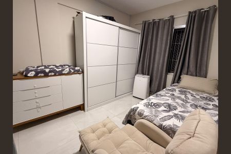 Apartamento à venda com 114m², 3 quartos e sem vagaQuarto