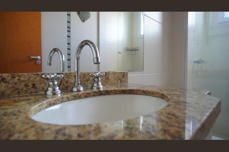 Apartamento à venda com 70m², 2 quartos e 1 vagaBanheiro 1