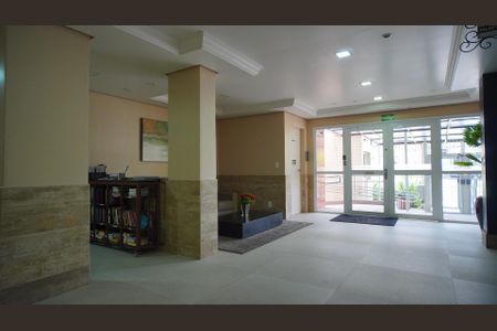 Apartamento à venda com 70m², 2 quartos e 1 vagaHall de entrada