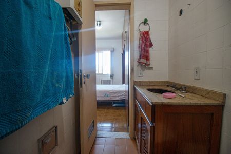 Apartamento à venda com 90m², 2 quartos e 1 vaga Apartamento à venda com 90m², 2 quartos e 1 vagaBanheiro da suíte 2