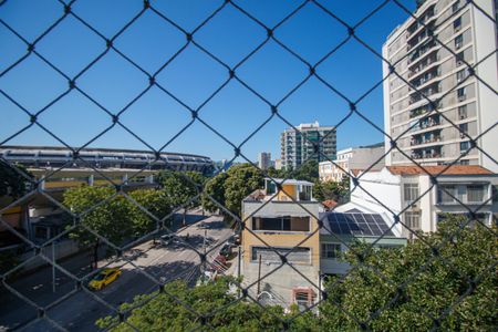 Apartamento à venda com 90m², 2 quartos e 1 vaga Apartamento à venda com 90m², 2 quartos e 1 vagaVista da suíte