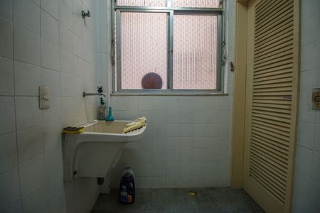 Apartamento à venda com 90m², 2 quartos e 1 vaga Apartamento à venda com 90m², 2 quartos e 1 vagaÁrea de Serviço