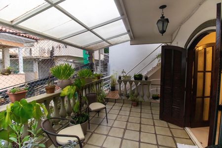 Casa à venda com 225m², 4 quartos e 2 vagasVaranda da Sala
