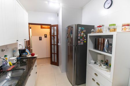 Casa à venda com 225m², 4 quartos e 2 vagasCozinha